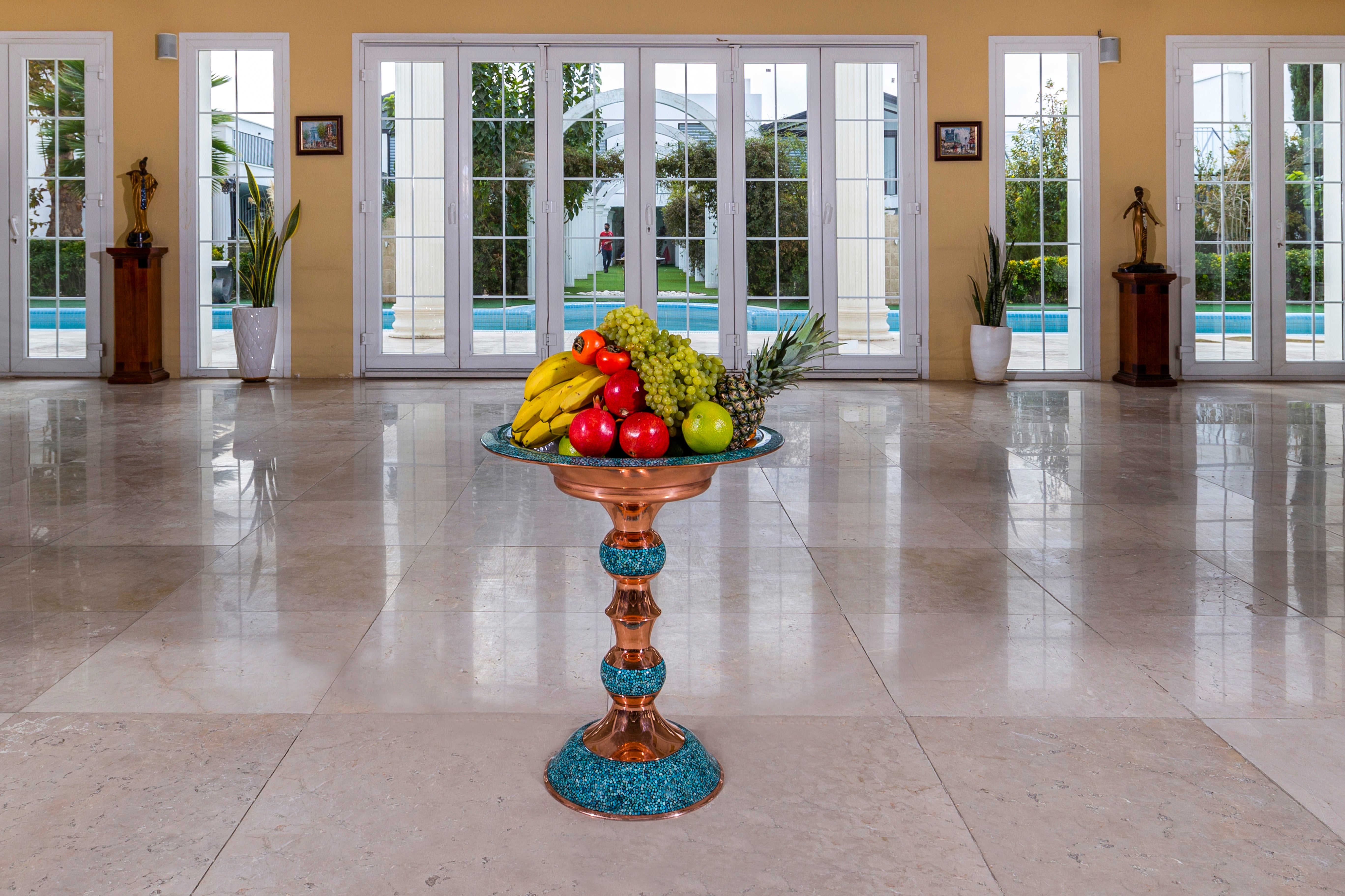 Super Turquoise Dessert Stand